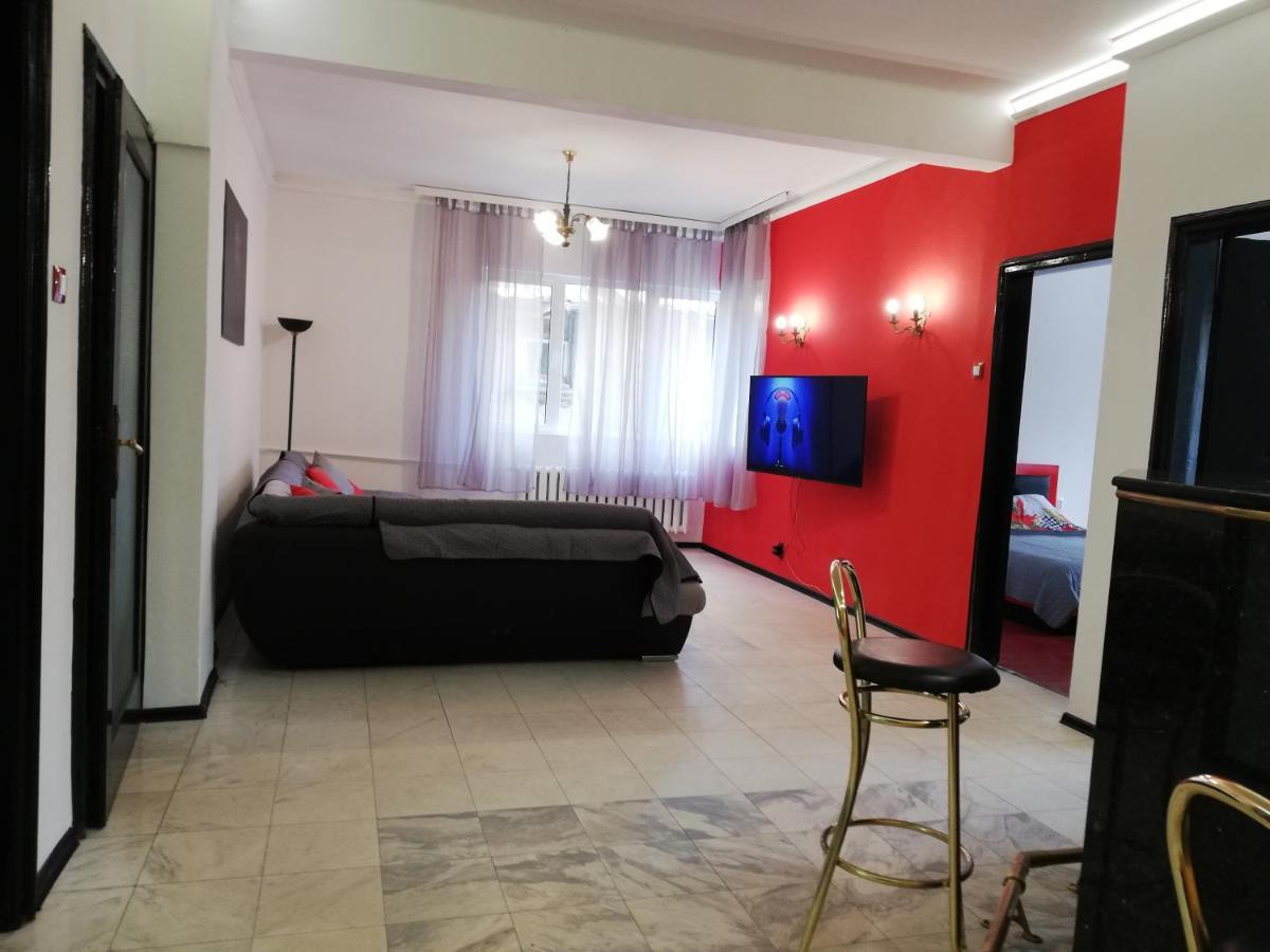 Top Center Cozy And Spacious Apartment Sofia Exteriör bild