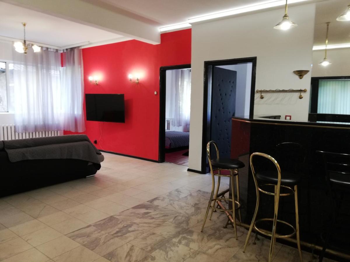 Top Center Cozy And Spacious Apartment Sofia Exteriör bild